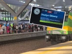PKP SIĘ TŁUMACZY Stałem 60 minut kilometr od stacji w 38-stopniowym upale. Kiedy ruszyliśmy rozległy się brawa