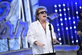 "Mała Lady Pank" wzruszyła wszystkich Tłumy w Opolu śpiewały za nich! "Starsi panowie" z Lady Pank roznieśli scenę!