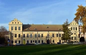 Komunikat dla katolików Archidiecezja krakowska ostrzega przed Bractwem św. Piusa X. Wiernym grozi ekskomunika