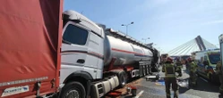 Wypadek w Gliwicach Tragiczny wypadek czterech ciężarówek na autostradzie A4. Jeden kierowca nie żyje