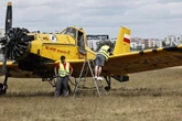 Pożar na Mazowszu Dromadery nad płonącym lasem pod Warszawą. Piloci zmagają się z dodatkowymi wyzwaniami