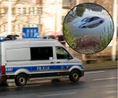 Z regionu Zagapił się na radio. 56-latek w Mercedesie skończył jazdę w stawie