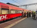 Dramatyczne chwile Pod wagonem kolejowym wybuchł pożar. Ewakuacja 250 osób