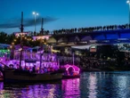 Wydarzenia w Warszawie Parada Riverlights 2026 na Wiśle. Rozświetlone łodzie przyciągną tłumy na plaże i bulwary