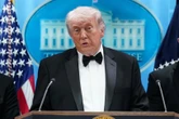 świat Próba zamachu na Trumpa! Mężczyzna usłyszał zarzut usiłowania zabójstwa prezydenta USA