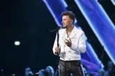 Pieniądze To Nie Wszystko Piotr Kupicha szczerze o zarobkach. Zaskakujące wyznanie wokalisty
