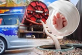Wstrząsające szczegóły Szok! Urodziła żywe dziecko i wrzuciła je do ścieków. Ciało wypadło z beczkowozu. "Nie miał szans"