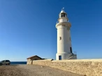 pamiątki z wakacji Wszyscy kupują tam magnesy, ale to „rubinowy złodziej w butelce” jest największym skarbem z Pafos
