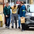 trzymało go trzech policjantów Śmiał się po zabójstwie tasówkarza. Mateusz G. wierzgał i przeklinał na sądowym korytarzu