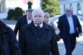 Miesięcznica smoleńska bez kilku ważnych polityków. Nie było Czarnka i Morawieckiego
