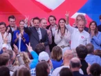 Nowy sondaż partyjny KO nadal prowadzi, ale traci. Opozycja ma powody do zadowolenia