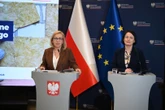 Najnowszy sondaż Sprawa Hennig-Kloski. Czy koalicja rządzą przetrwa? Polacy wyrazili swoje zdanie