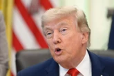 świat Ruszyło usuwanie Trumpa z Kennedy Center! Robotnicy likwidują nazwisko prezydenta USA z fasady