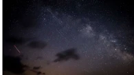 Warto wiedzieć! Spadną z nieba w nocy. Rój meteorów nad Polską jeszcze w kwietniu!