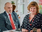 Na Wspólnej Na Wspólnej, odcinek 4242: Jolanta na randce z Bożydarem! Z zemsty odbije Milenie męża? - ZDJĘCIA