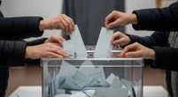 Głos obywateli kluczowy Zmiany w konstytucji tylko po referendum? Polacy zabrali głos w najnowszym badaniu