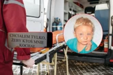 Szok! 4-letni Oskarek skatowany na śmierć. Wybite zęby, połamane ręce i poparzenia. Przed śmiercią ważył 10 kg