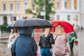 To lato, czy jesień? Miał być piękny weekend, a pogoda całkowicie go zepsuje! Na burzach się nie skończy. Pokazali wszystko