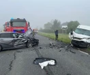 Wypadek Groźny wypadek na Mazowszu. Auta roztrzaskane, dwie osoby trafiły do szpitala