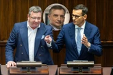 Konflikt o ministra sprawiedliwości Morawiecki nie chce Ziobry w rządzie. Wójcik reaguje: Nie ty będziesz go meblował!