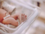 Horror w szpitalu Przebrała się za pielęgniarkę i porwała noworodka! Nagiego porzuciła na ulicy
