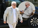 Nowy wygląd polityka Lech Wałęsa jak włoski amant. Były prezydent zadał szyku w kościele