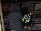 kryminalne Wpadka na własnym podwórku! Policjanci z Bydgoszczy zatrzymali 43-latka. Grozi mu 5 lat odsiadki