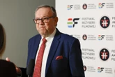 TYLE DOSTAJĄ PIENIĘDZY Zbigniew Buczkowski wprost o swojej emeryturze. Uderzył w innych artystów
