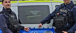 O krok od tragedii 73-latek zakleszczony pod trójkołowcem przeżył kilka godzin w wodzie! Uratowali go policjanci