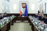 Najnowszy sondaż dla „Super Expressu" Polacy ocenili rząd Donalda Tuska. Ekspert: To czerwona kartka