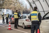 Niecodzienny finał kontroli Polak zatrzymany tuż po wjeździe do Niemiec. Dalej musiał iść… pieszo!