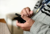 Głupi dowcip Dla żartu nastraszył 81-latka podłożoną bombą. Telefon 13-latka postawił służby na nogi