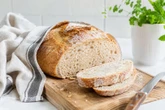 Chleb czerstwieje szybciej przez jeden popularny błąd. Większość robi go codziennie