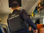 AKCJA SŁUŻB Awantura w pociągu PKP Intercity. 43-latek z Wrocławia skuty kajdankami