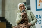 Niepokojace sceny Syn siostry Chmielewskiej doznał ataku padaczki, gdy mama udzielała wywiadu w TVN! To poszło na żywo