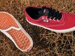 Strefa mody Vans prezentuje pierwszy sygnowany model butów skate'owych Currena Caplesa