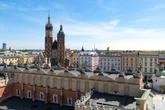 Miasta na wakacje 2025 Wakacje 2025. Polskie miasta, w których można się zakochać. Słońce, bruk i zapach go…