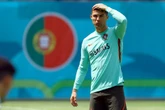Cristiano Ronaldo wściekły na konferencji prasowej. Butelki poszły w ruch