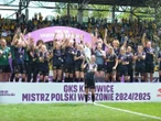 Działo się w Katowicach Tylu kibiców na piłkarskim meczu tej ligi jeszcze w Polsce nie widziano. I ten czek …