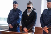 Coś strasznego! Szukał samotnych matek i krzywdził ich córeczki