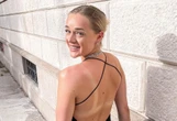 Sportowe wakacje pięknej pary Najpiękniejsza polska siatkarka napiła się drinka i pokazała piękne widoki. Zjawisko…