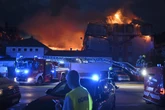 Sprawdź! Pożar w Ząbkach. Pierwsze informacje o rannych. Strażak trafił do szpitala