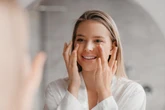 Strefa beauty Wielofunkcyjne kosmetyki tonujące – 3 propozycje idealne na sezon wiosenno-letni