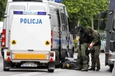 Ogromna akcja antyterrorystów w Warszawie. Zatrzymania, przeszukania i miliard zł ...