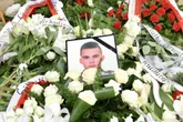 Tu spoczywa bohater Zginął broniąc naszej granicy. Widok grobu Mateusza Sitka złamie wam serce