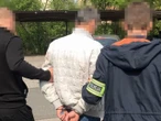 Kryminalne Adam E. brutalnie zaatakował ratowników medycznych z Torunia! Nowe fakty w sprawie p…