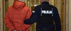 GROZIŁ NOŻEM I ŻĄDAŁ PIENIĘDZY Napad rozbójniczy z nożem w ręku. Przerażona ekspedientka drżała o swoje życie
