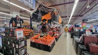 nie za szybko? W sklepach już straszą. Kiedy jest Halloween 2025?