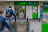 Żabka fashion Żabka wkracza do świata mody