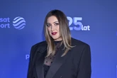 DUŻO ZDJĘĆ Chuda jak przecinek i olśniewająca! Szostak bryluje na gali